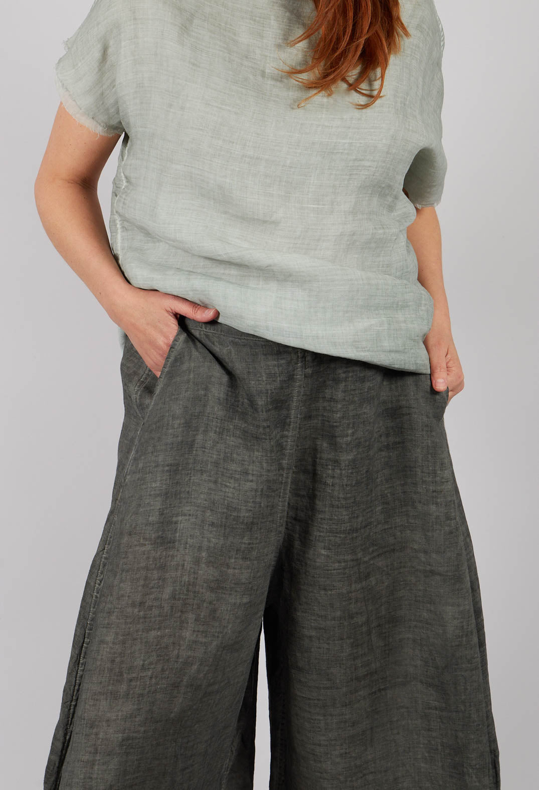 Krikelo Trousers in Forest Green