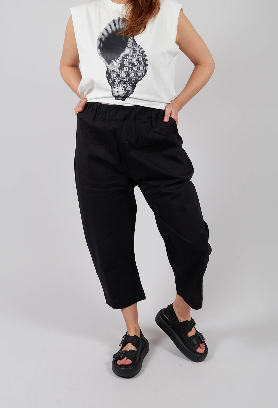Ojo Trousers in Black