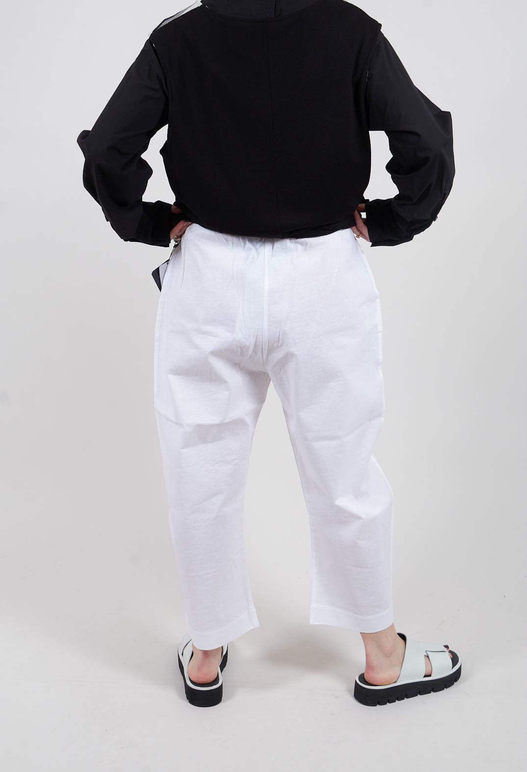 Ojo Trousers in White