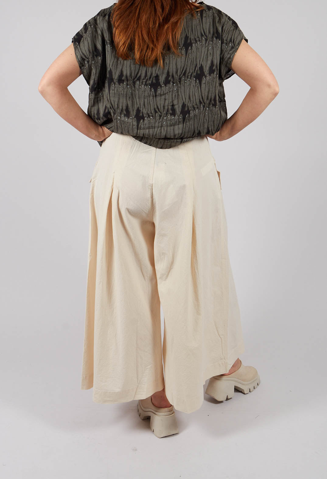 Ios Trousers in Natural