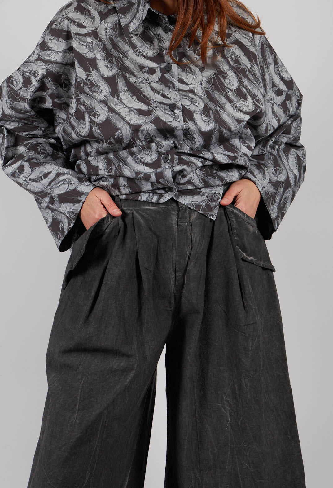 Ios Trousers in Cold Black