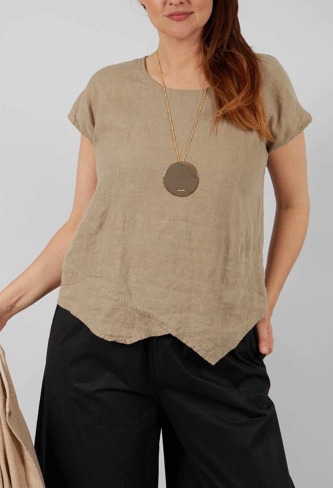 Linen Short Sleeve Top in Putty