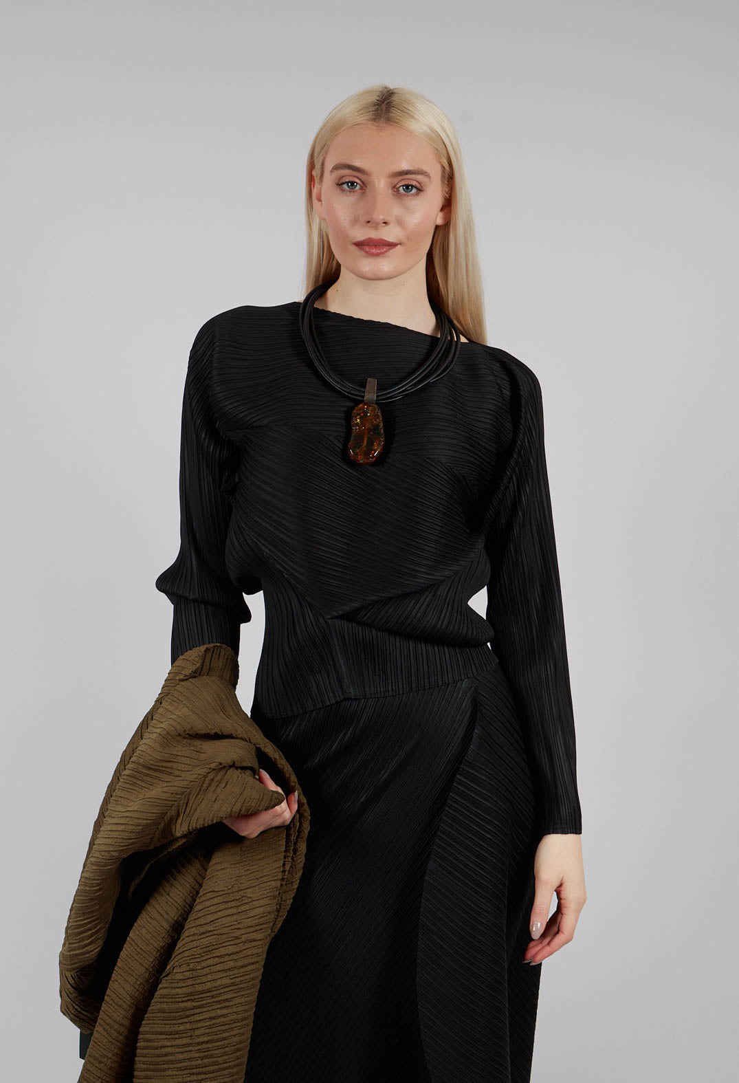Batwing Top in Nero