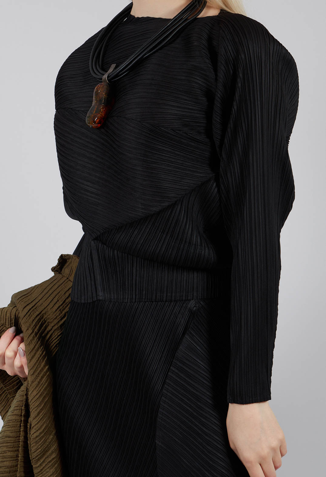 Batwing Top in Nero