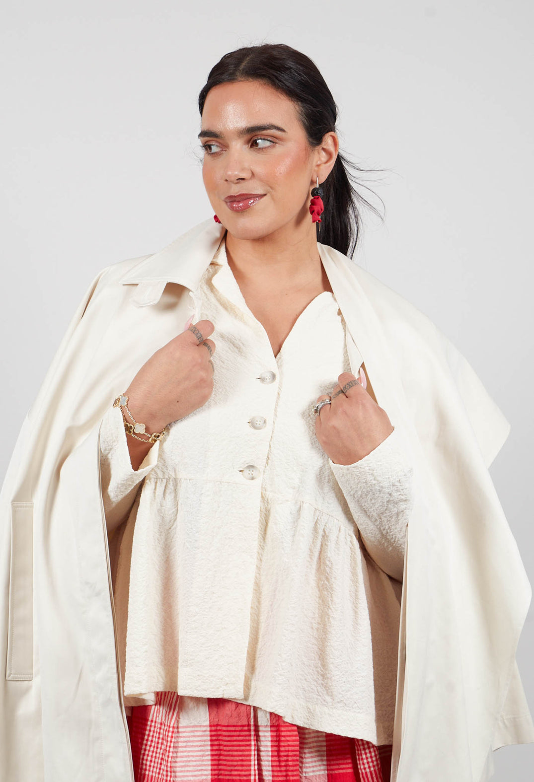 Trench Coat in Vanilla