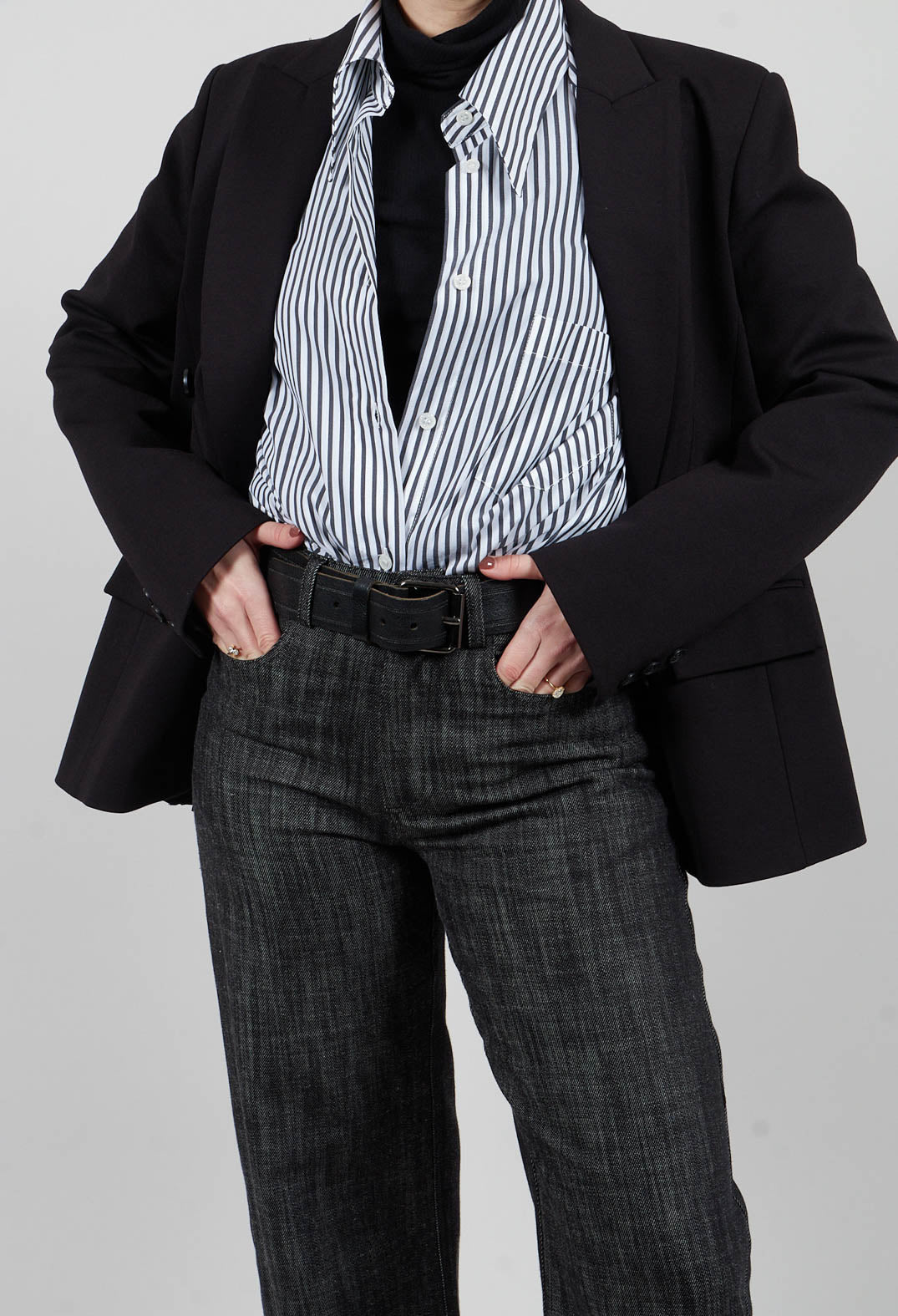 Turn Up Trouser in Nero Grafite