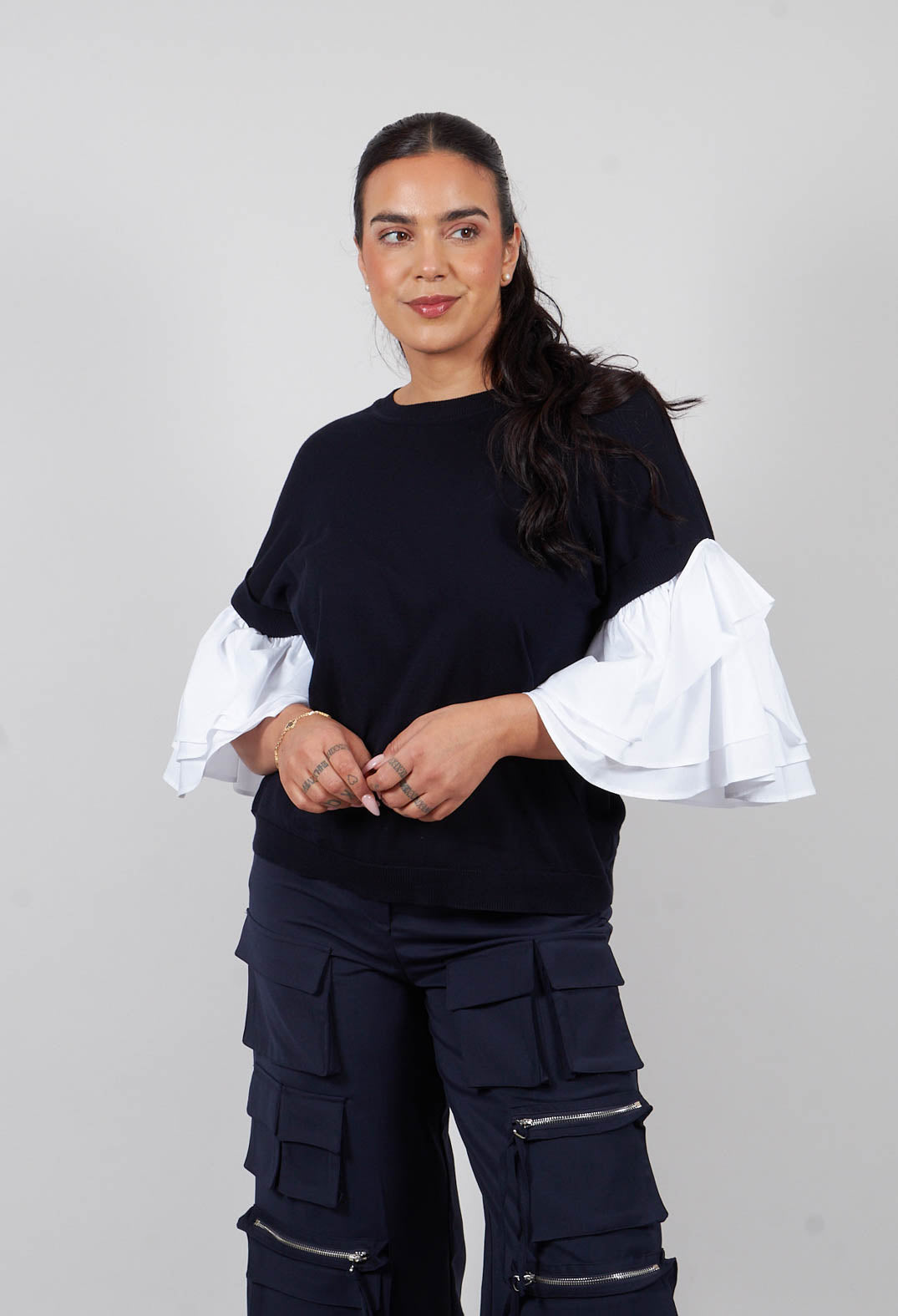 Shirt Sleeve Jumper in Polar Night and Off White