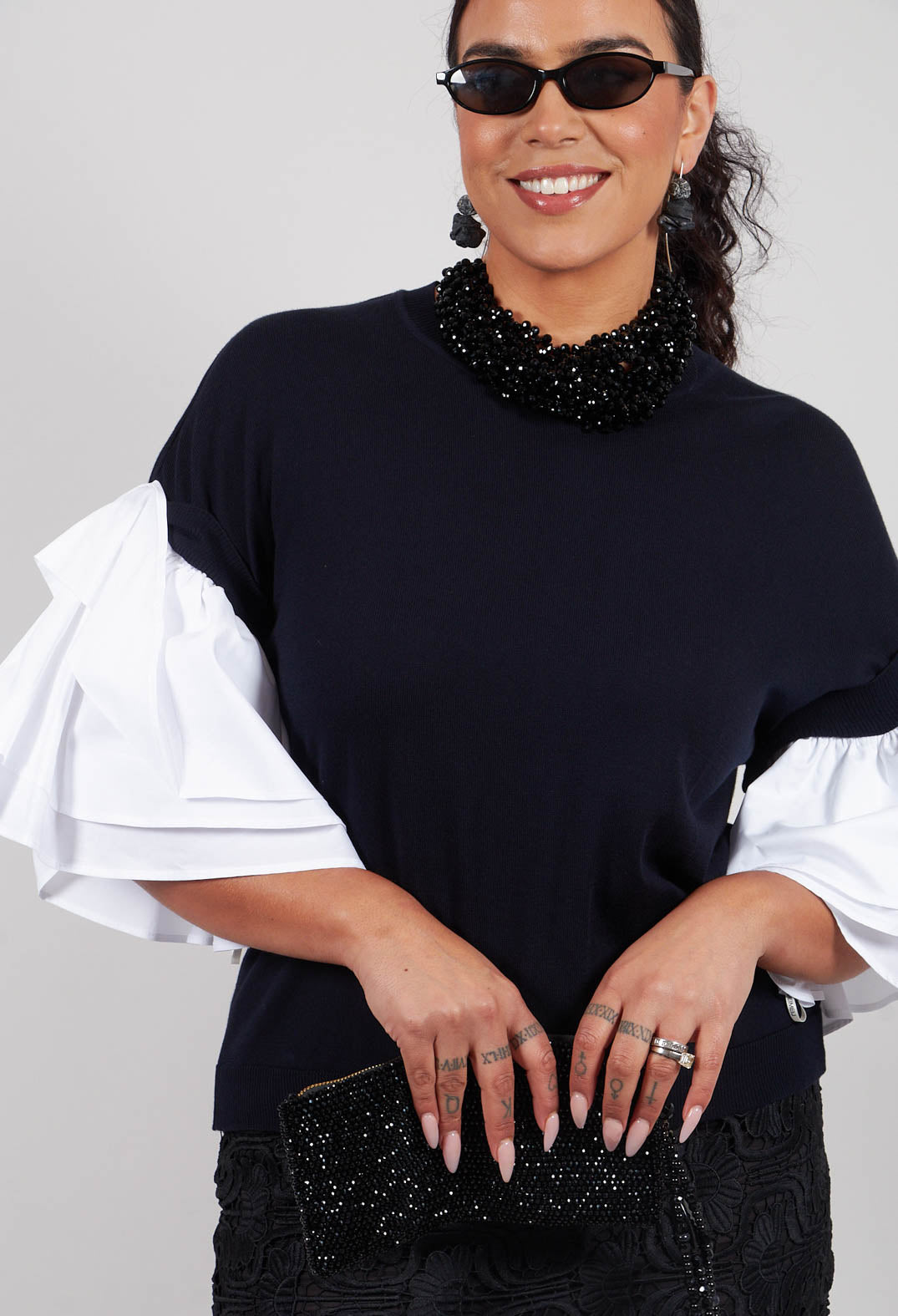 Shirt Sleeve Jumper in Polar Night and Off White