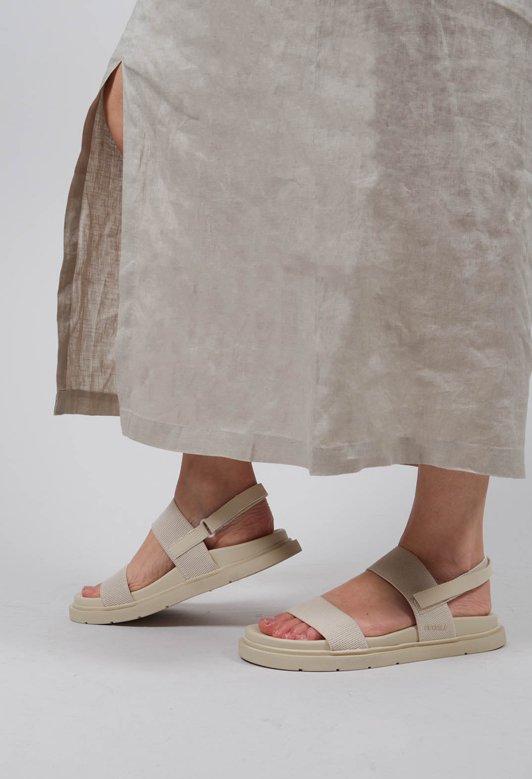 Thaisalf Sandals in Sand