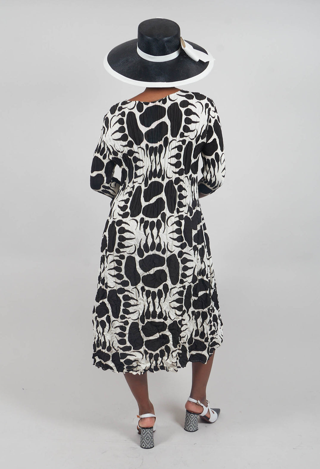 Three Quarter Sleeve Smash Dress in Moonbear
