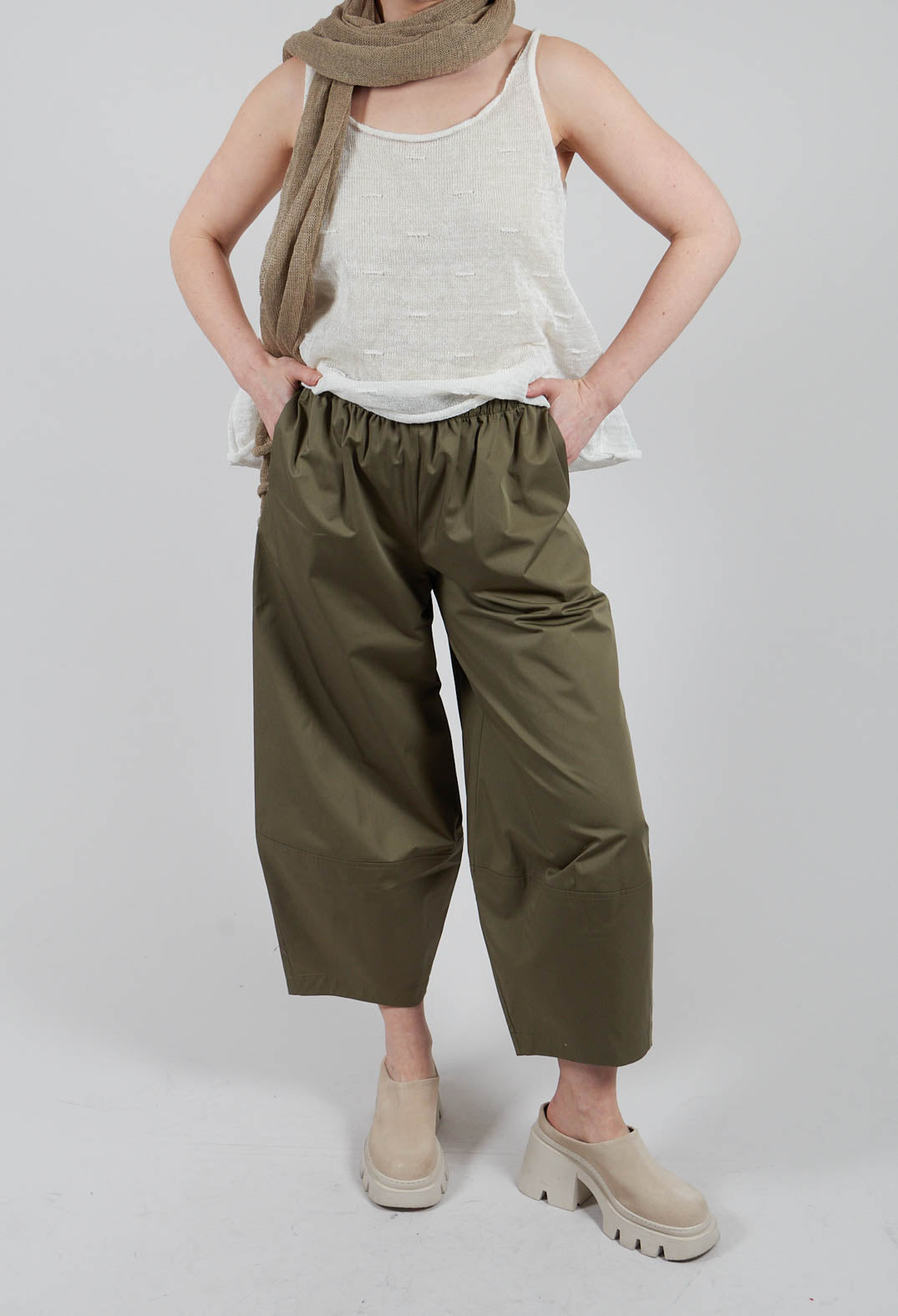 Balloon Pants in Dark Khaki