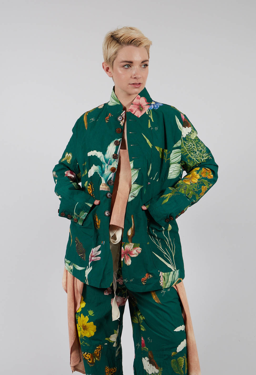 Patterned Collarless Jacket in Jandin Vert