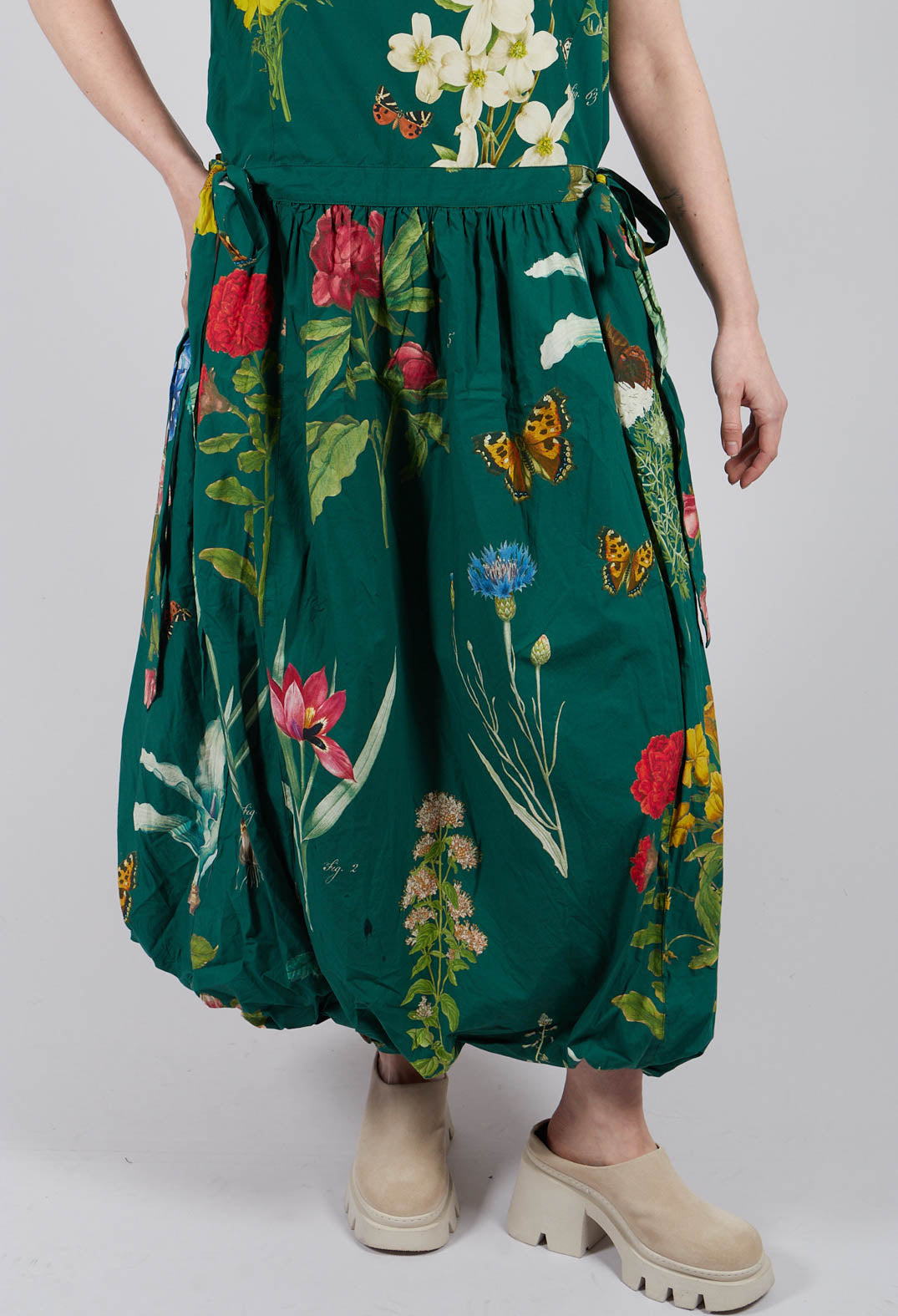Patterned Sleeveless Maxi Dress in Jandin Vert