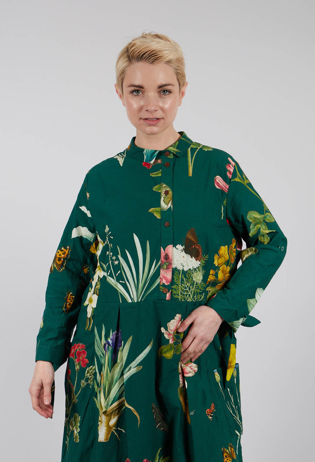 Patterned Long Sleeve Maxi Dress in Jandin Vert
