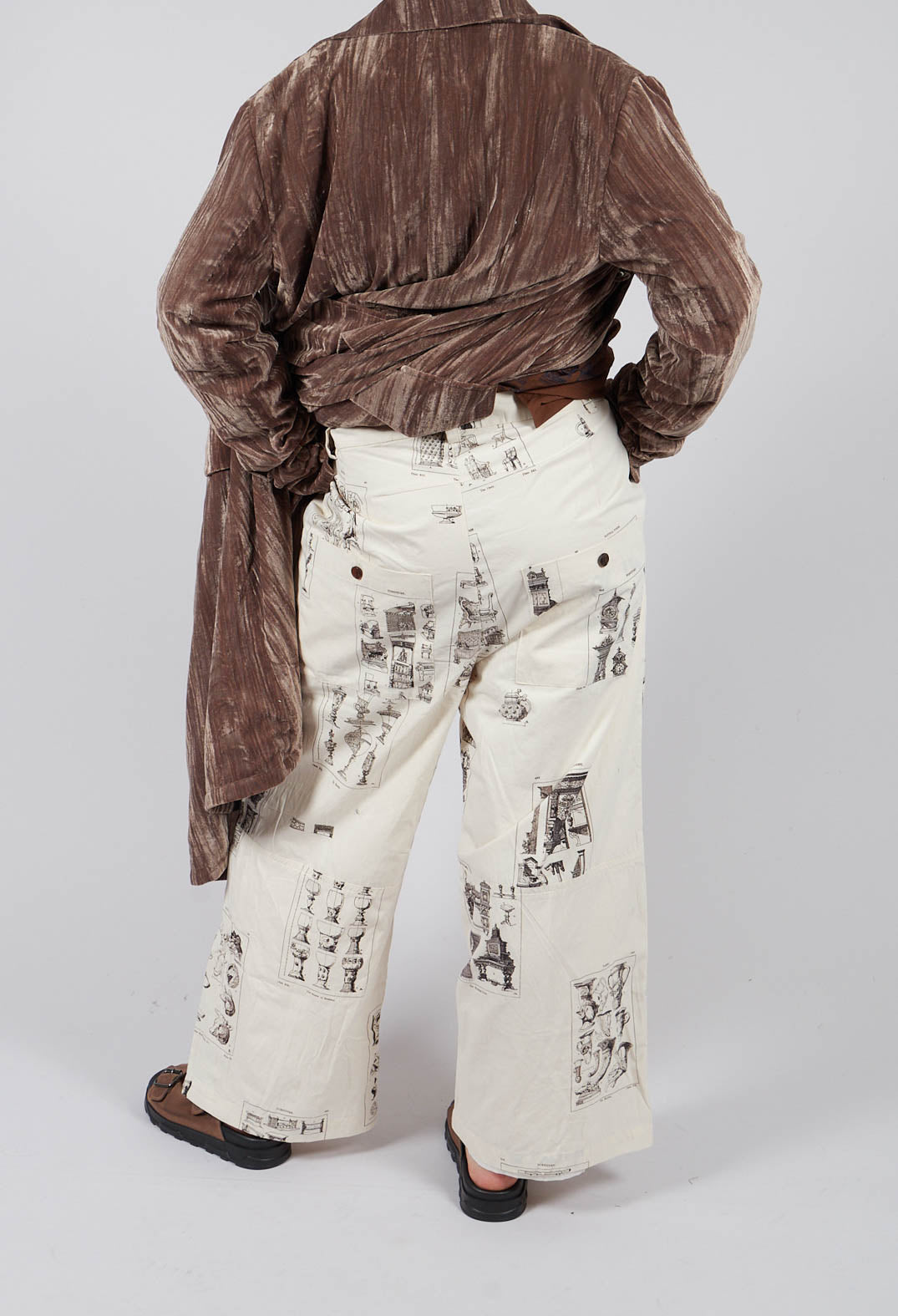 Patterned Wide Leg Trouser in L'Alphabeth