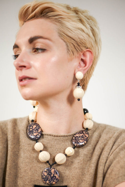 Vela Earings in Off White
