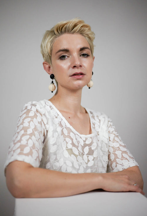 Vela Earings in Off White and Black