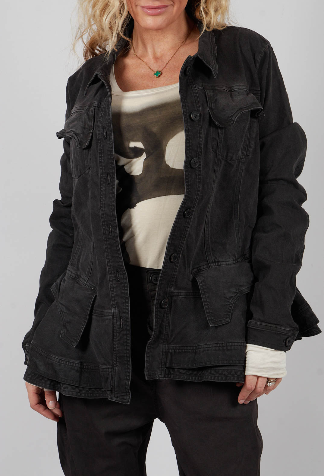 Jacket with Frilled Hem in Turf Wash - 1031101