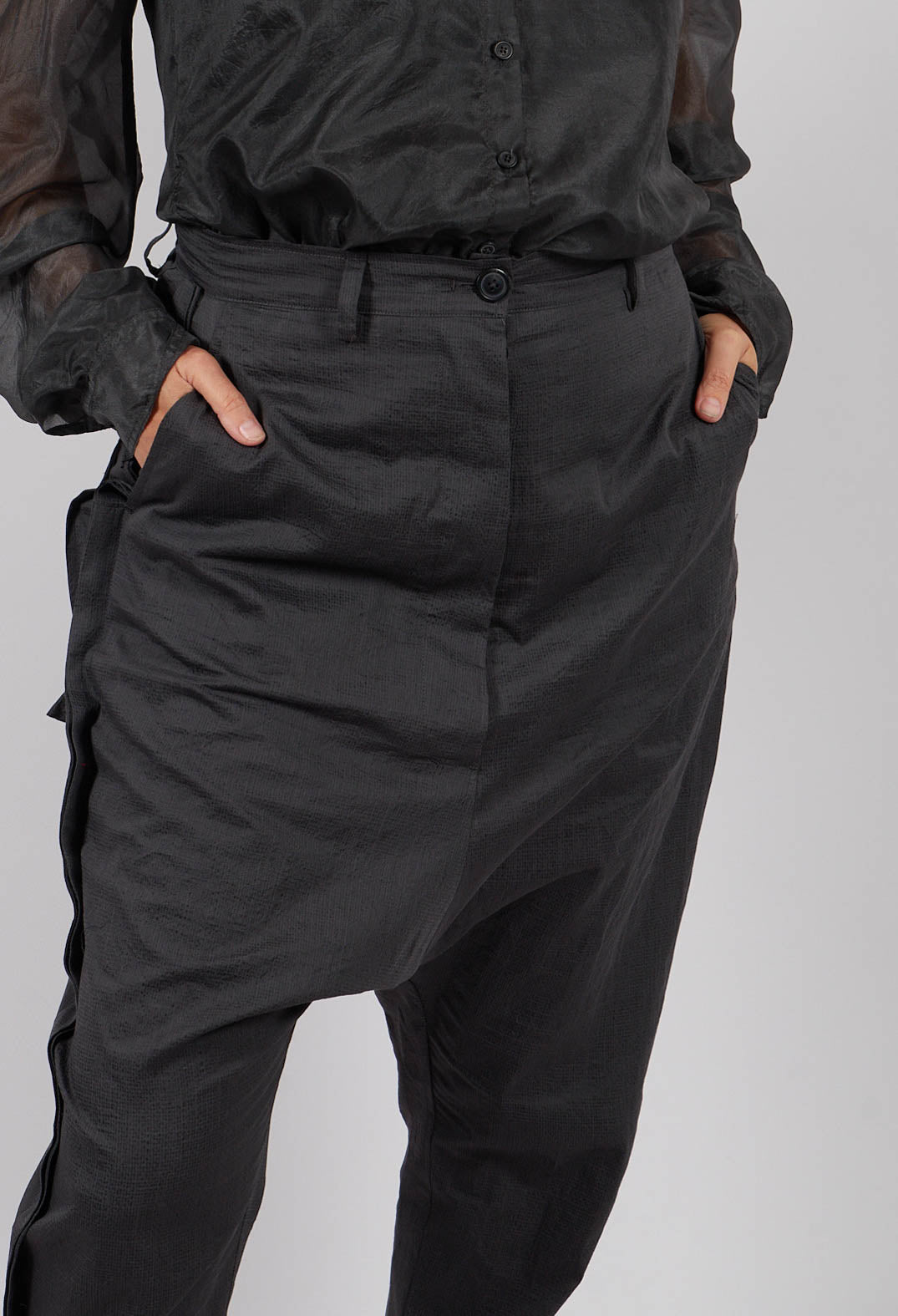 Relaxed Drop Crotch Trousers in Swamp - 1160101
