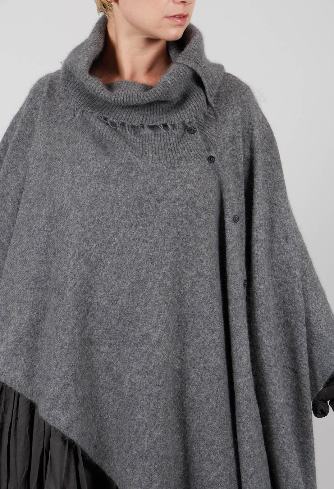 Button Through Cape in Brume Mel - 1337707
