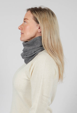 Knitted Hat with Raw Edges in Brume Mel - 1534608