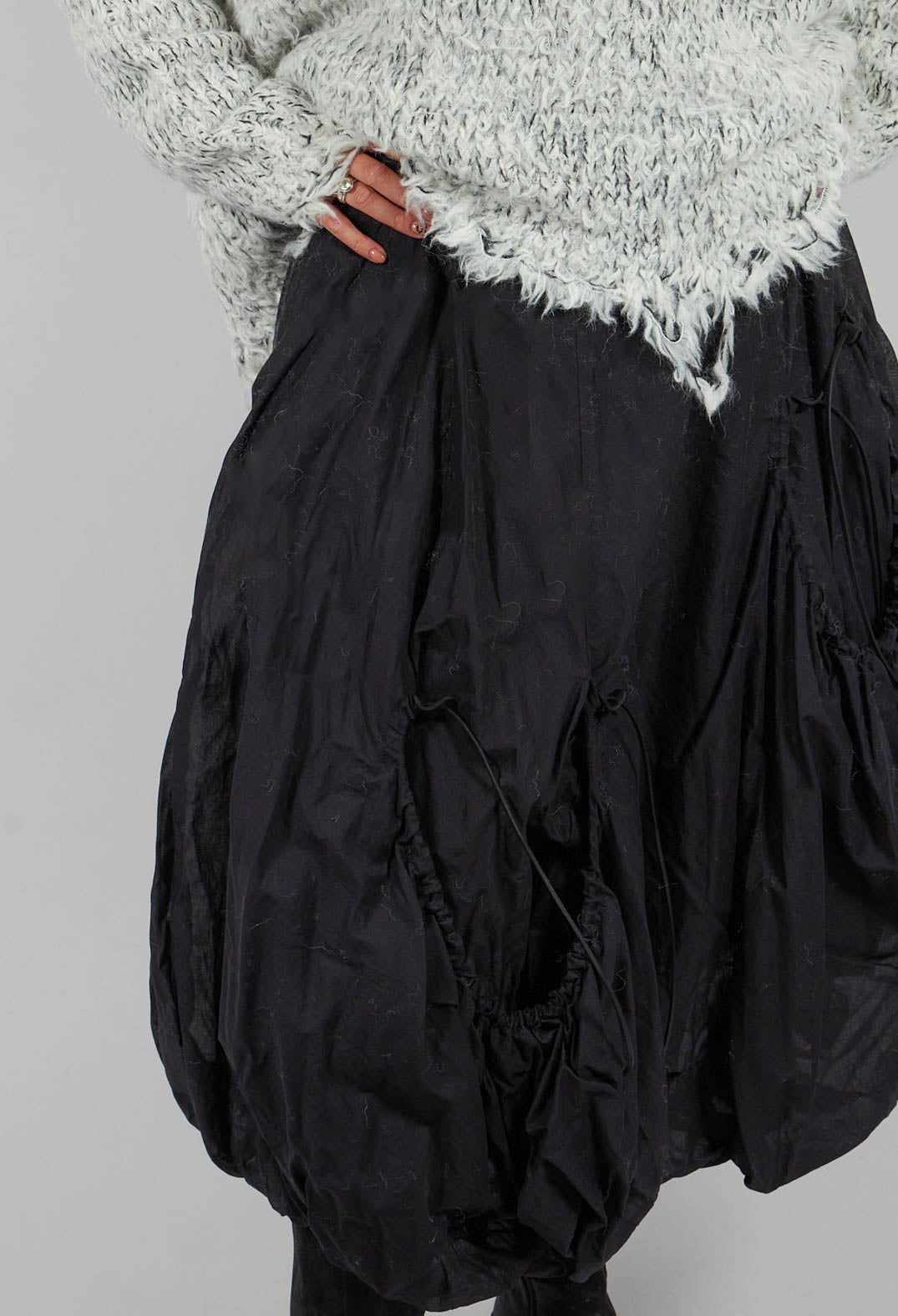 Tulip Skirt with Drawstring Pockets in Black Paper - 1550304