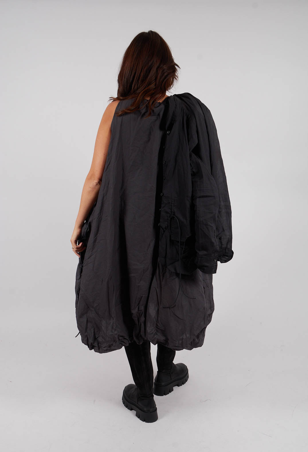 Sleeveless Dress with Drawstring Pockets in Swamp Paper - 1550905