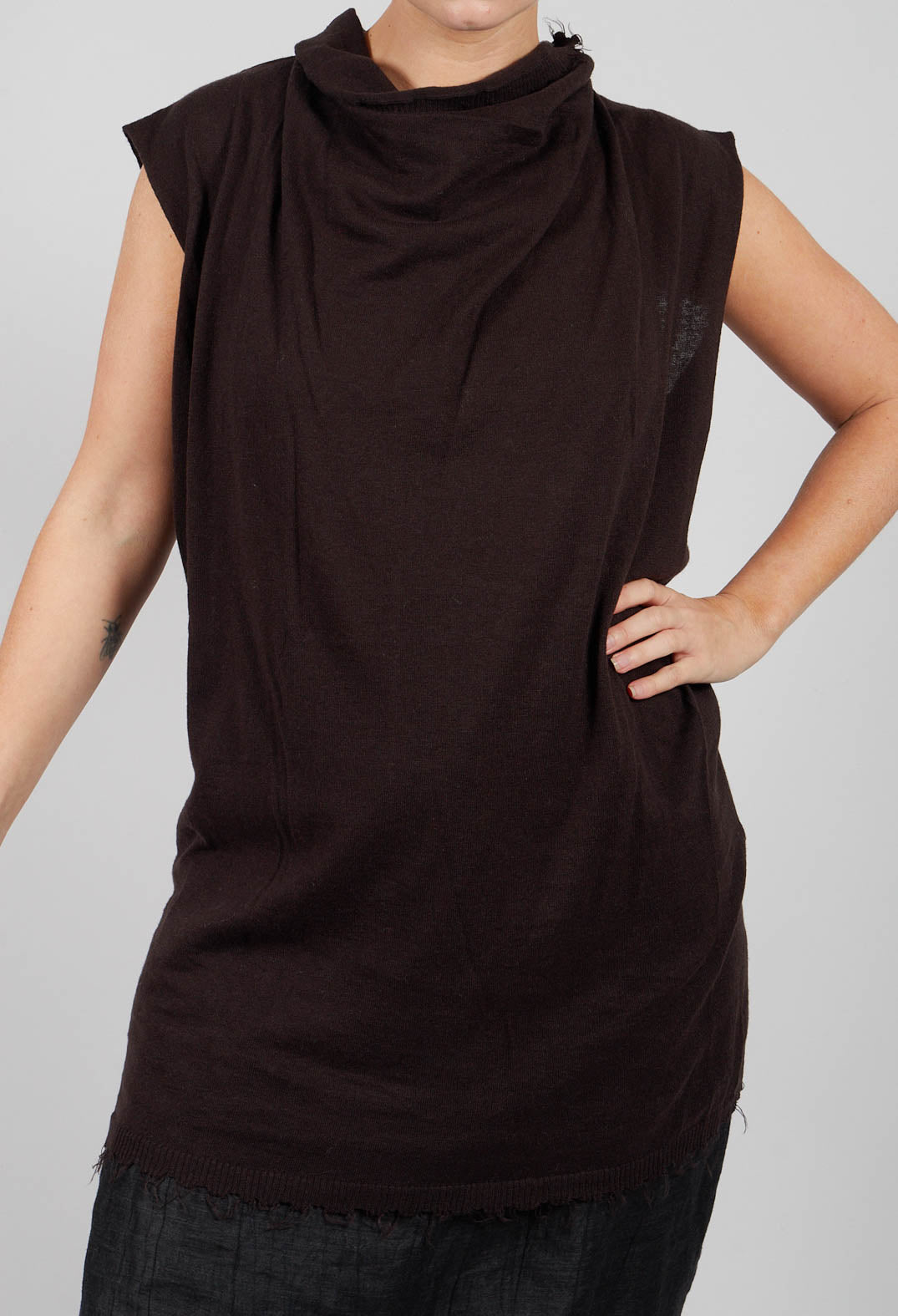 Sleeveless Knitted Top in Turf - 1847406