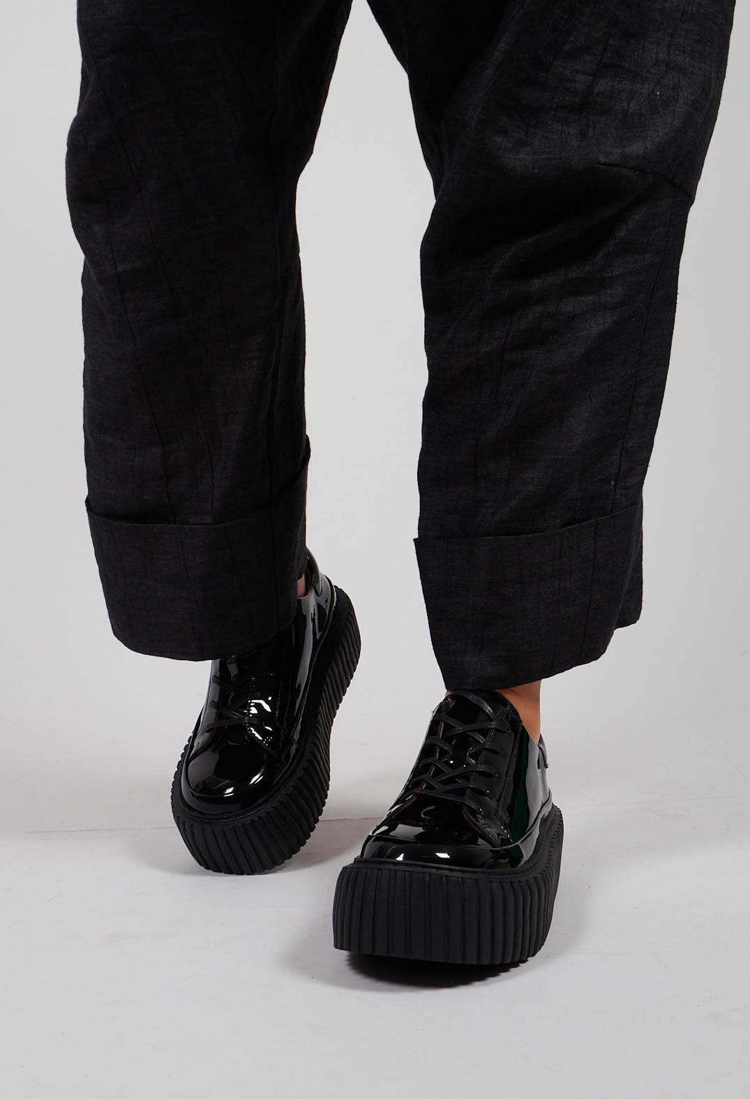 Pumps with Chunky Ribbed Sole in Black - 1985250