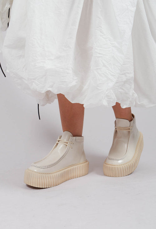 Boots with Chunky Ribbed Sole in Bone - 1985251