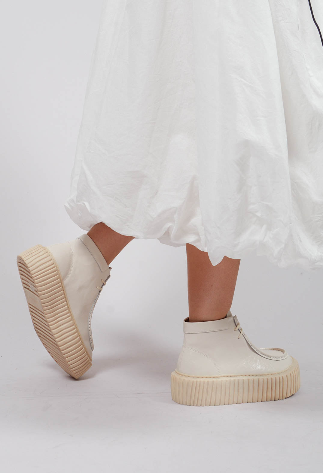 Boots with Chunky Ribbed Sole in Bone - 1985251