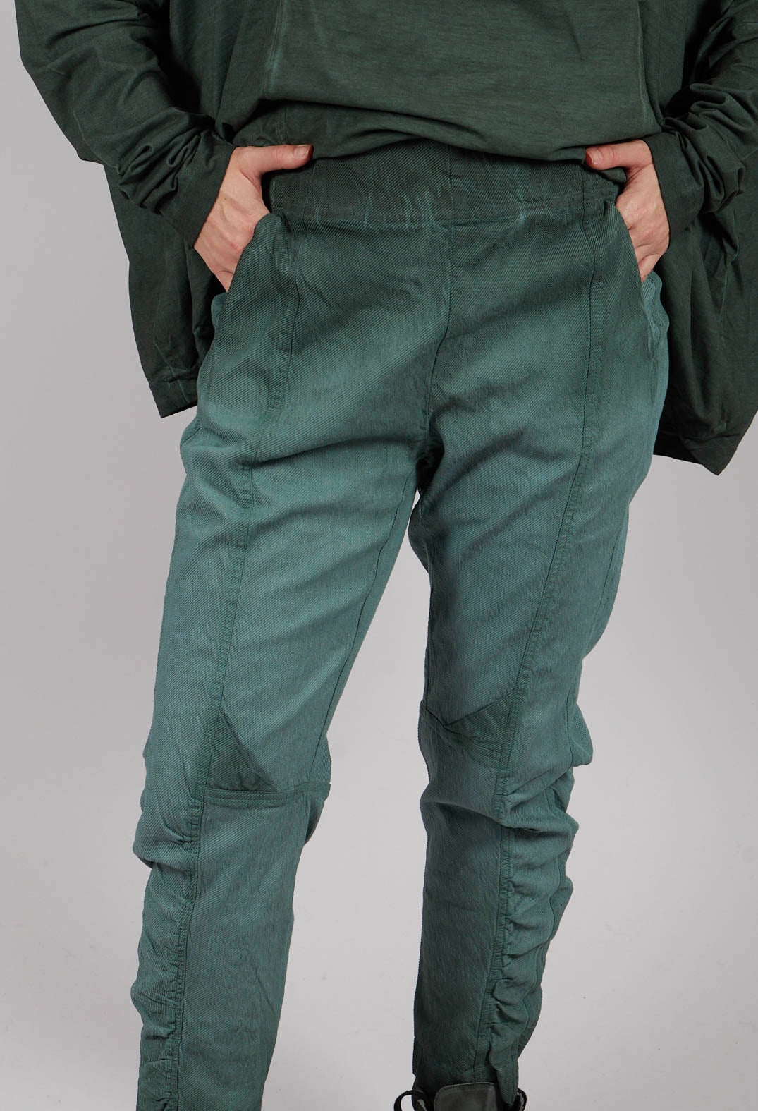 Slim Fit Trousers with Ruched Leg in Pine Reverse - 2120104