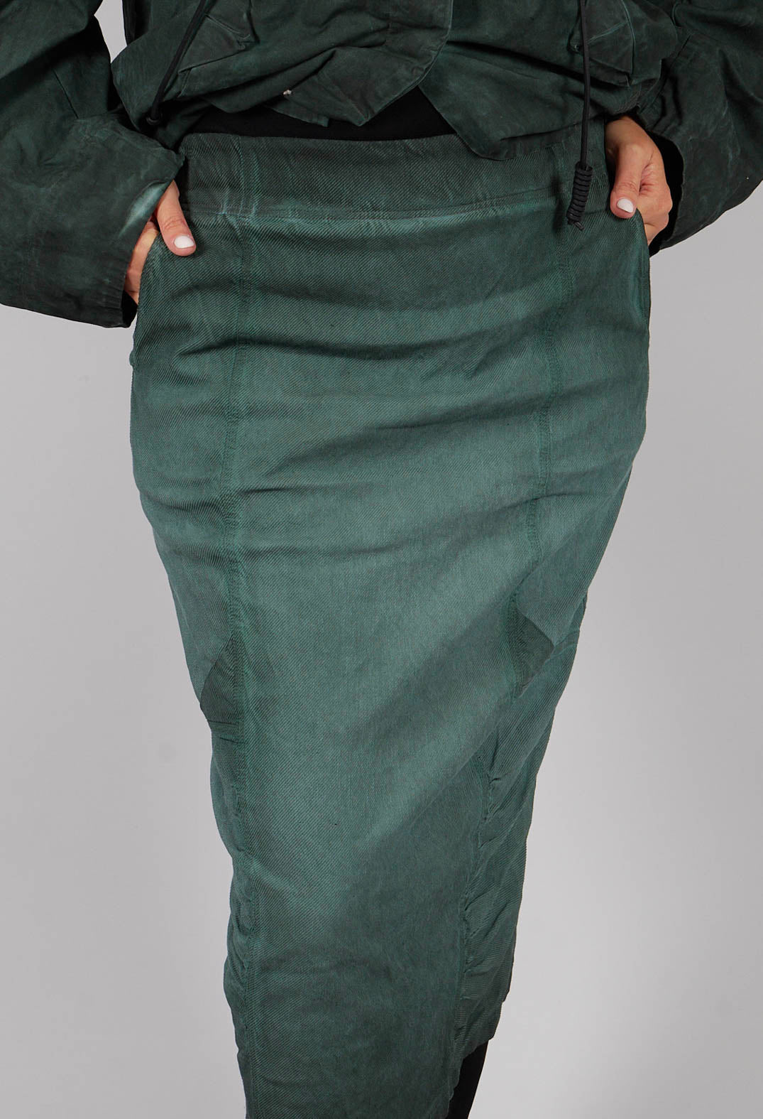 Ruched Detail Pencil Skirt in Pine Reverse - 2120306