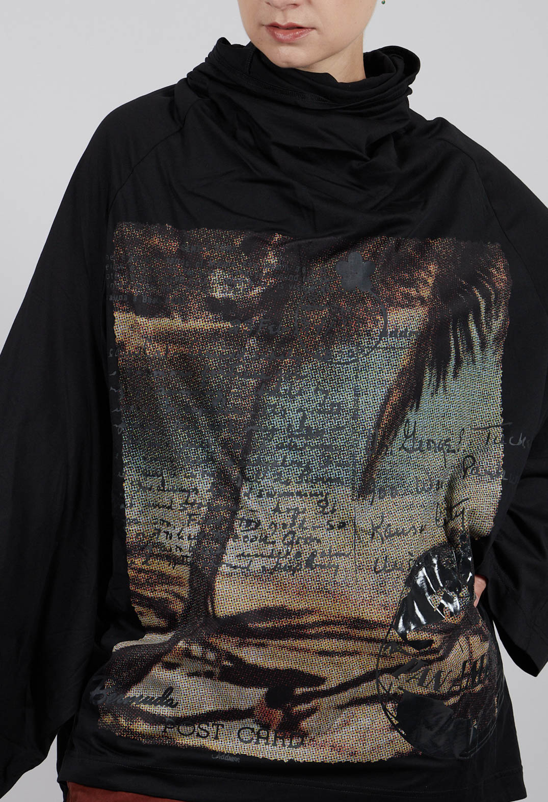 Longline Jersey Top in Waikiki Black Print - 2300905