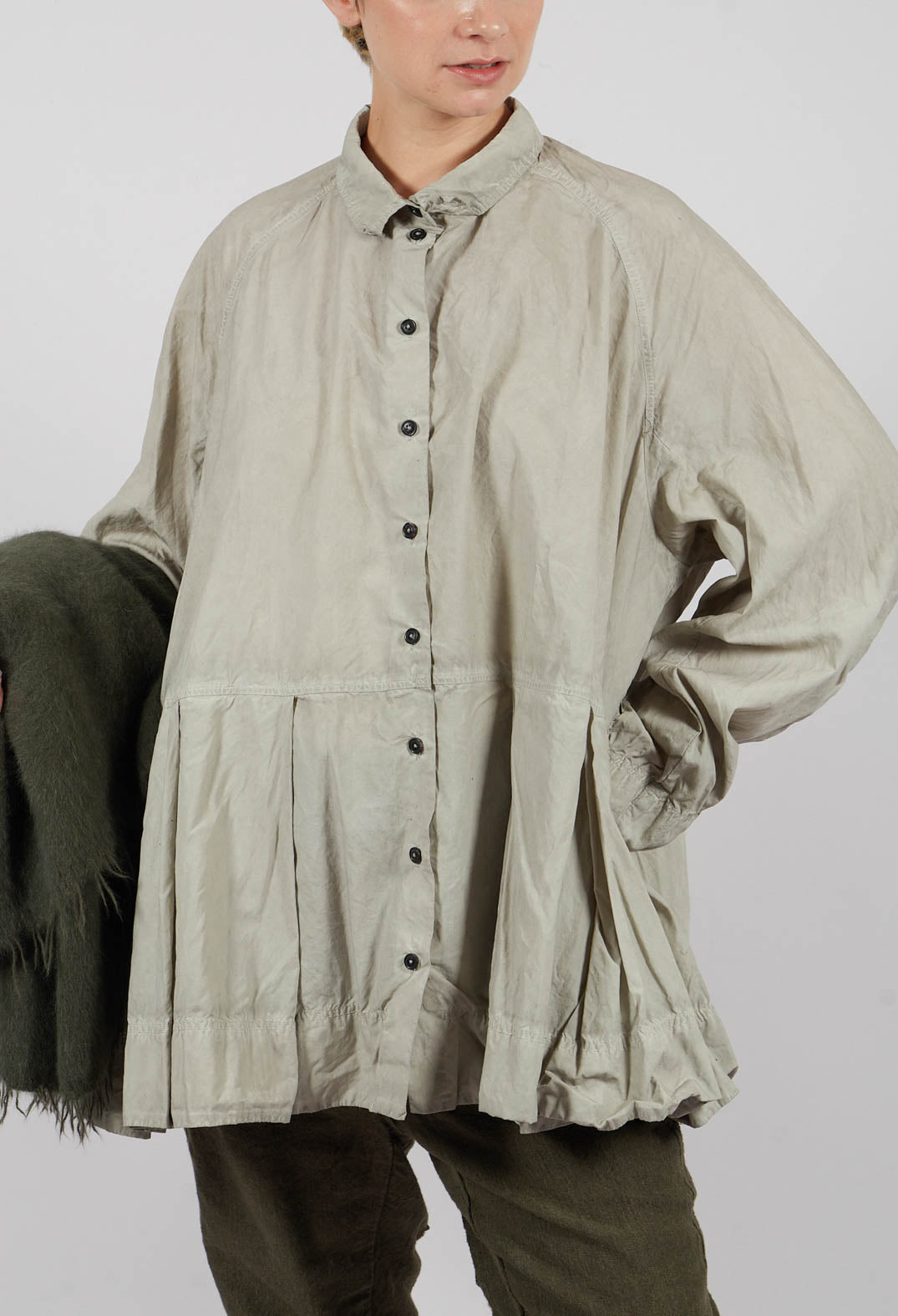 Relaxed Fit Blouse in Sand Cloud - 2530401