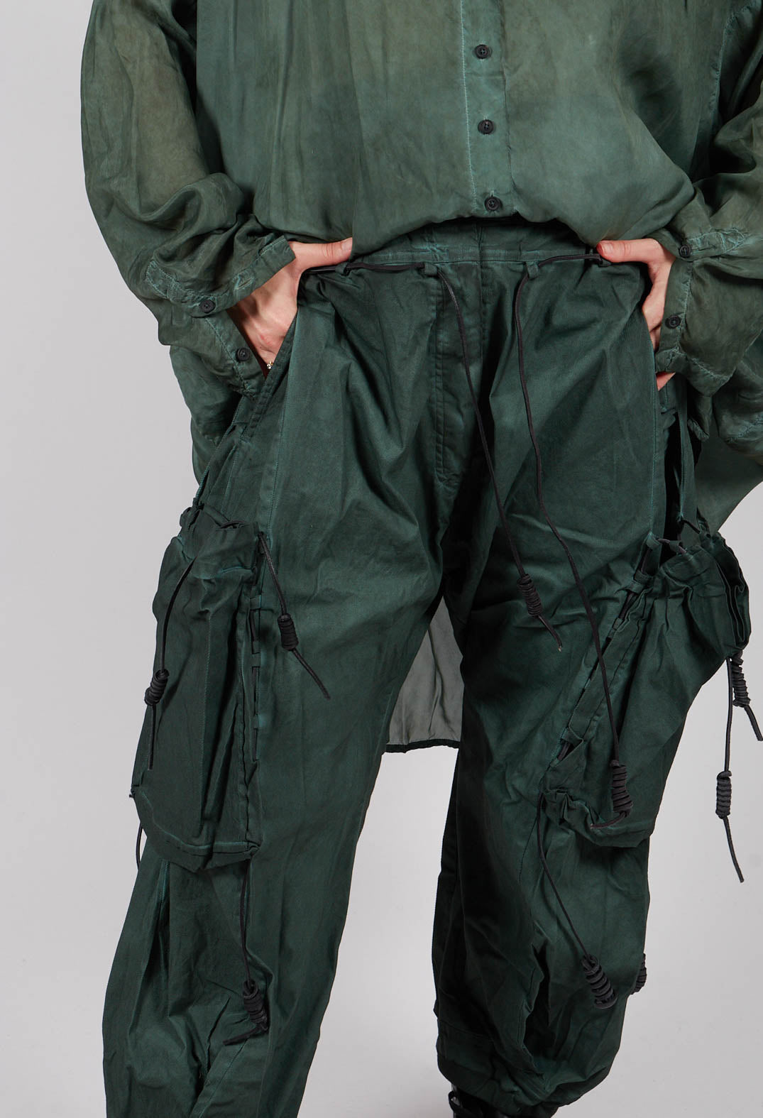 Feature Pocket Trousers in Pine Cloud - 2600101