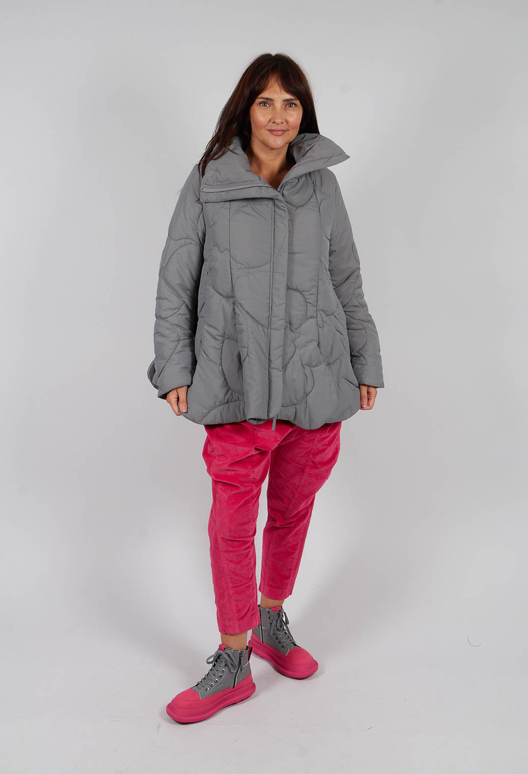 Quilted Tulip Jacket in Dark Grey - 3191104