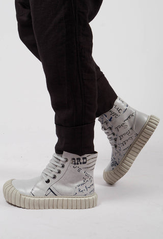 Lace Up Ankle Boots in Backside Print - 2985250