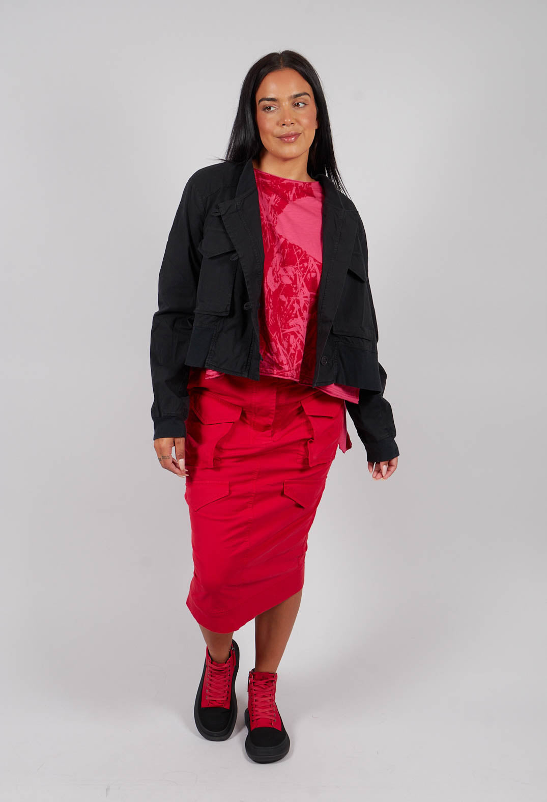 Cropped Utility Jacket in Black - 3201102