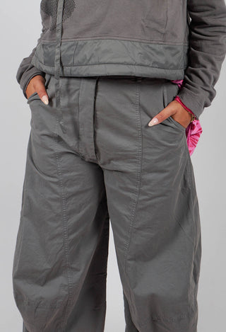 Cropped Balloon Leg Trousers in Dark Grey - 3200105