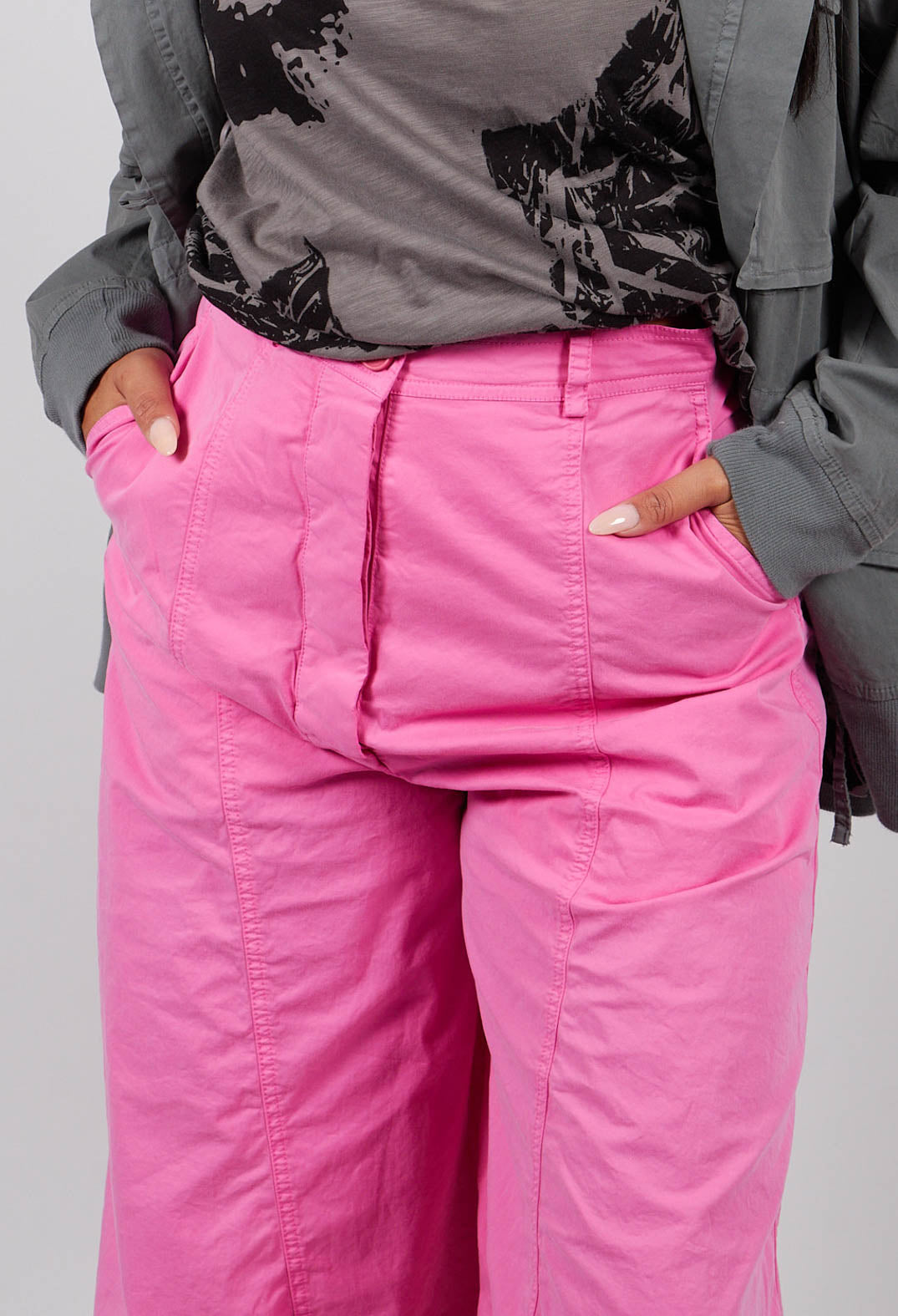 Cropped Balloon Leg Trousers in Lily - 3200105