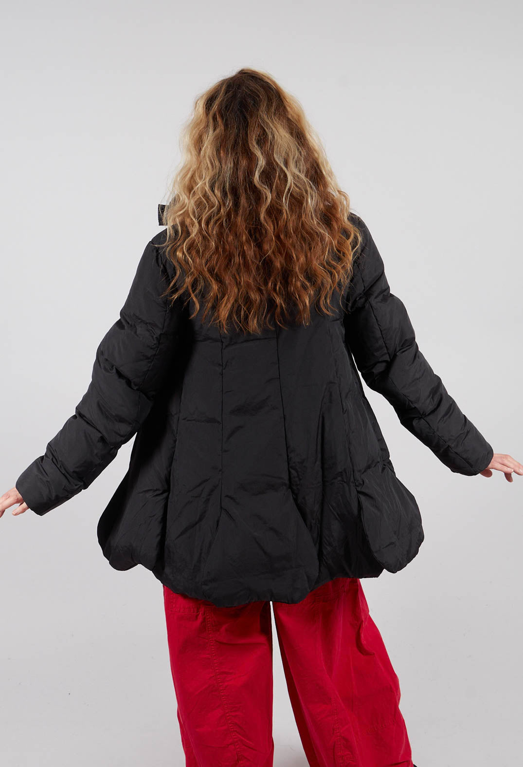 Tulip Hem Padded Jacket in Black - 3211124