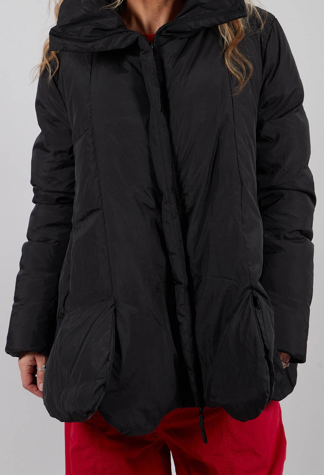 Tulip Hem Padded Jacket in Black - 3211124