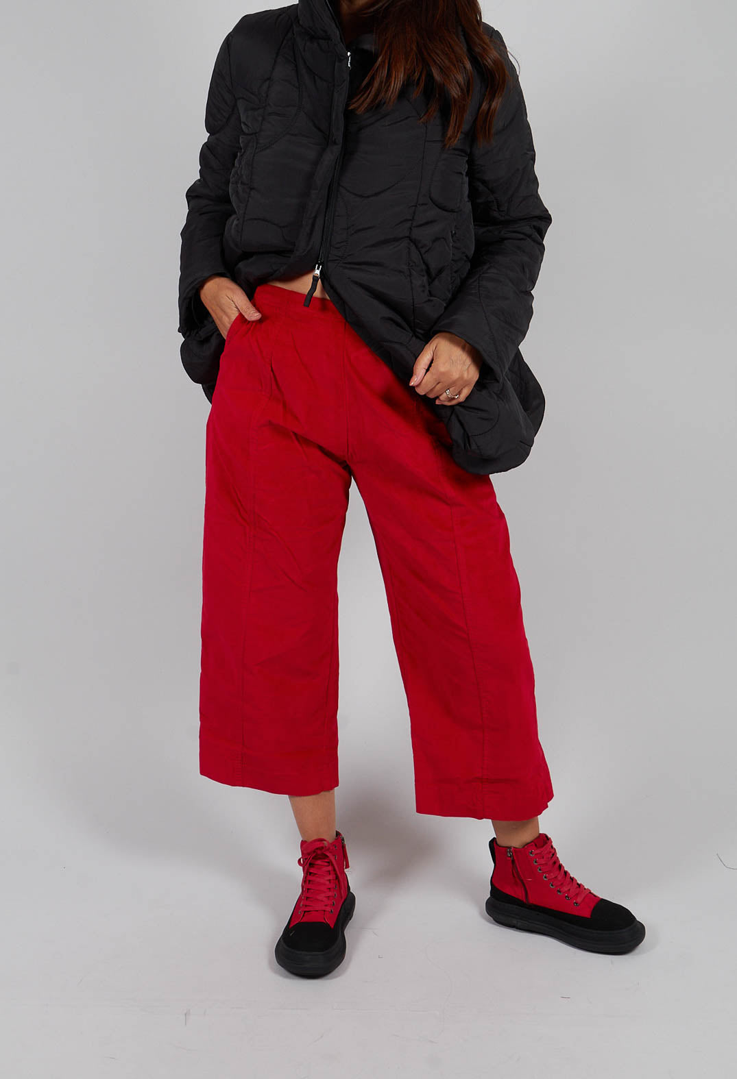 Cropped Pull On Trousers in Rose - 3230102