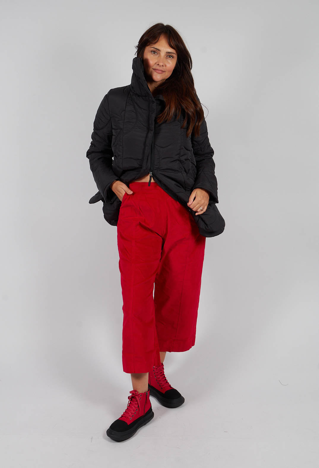 Cropped Pull On Trousers in Rose - 3230102