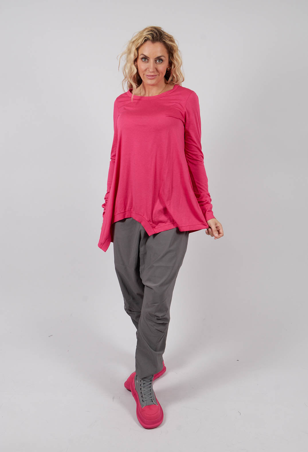 Long Sleeve T-Shirt with Asymmetric Hem in Lotus - 3260501