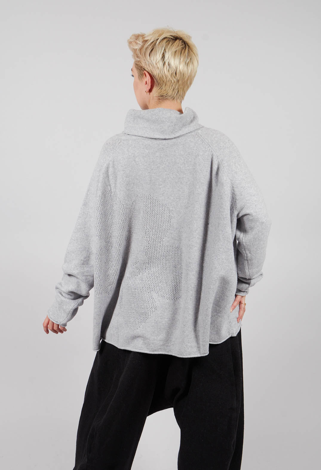 Pullover with Stitched Motif in Light Grey - 3270701