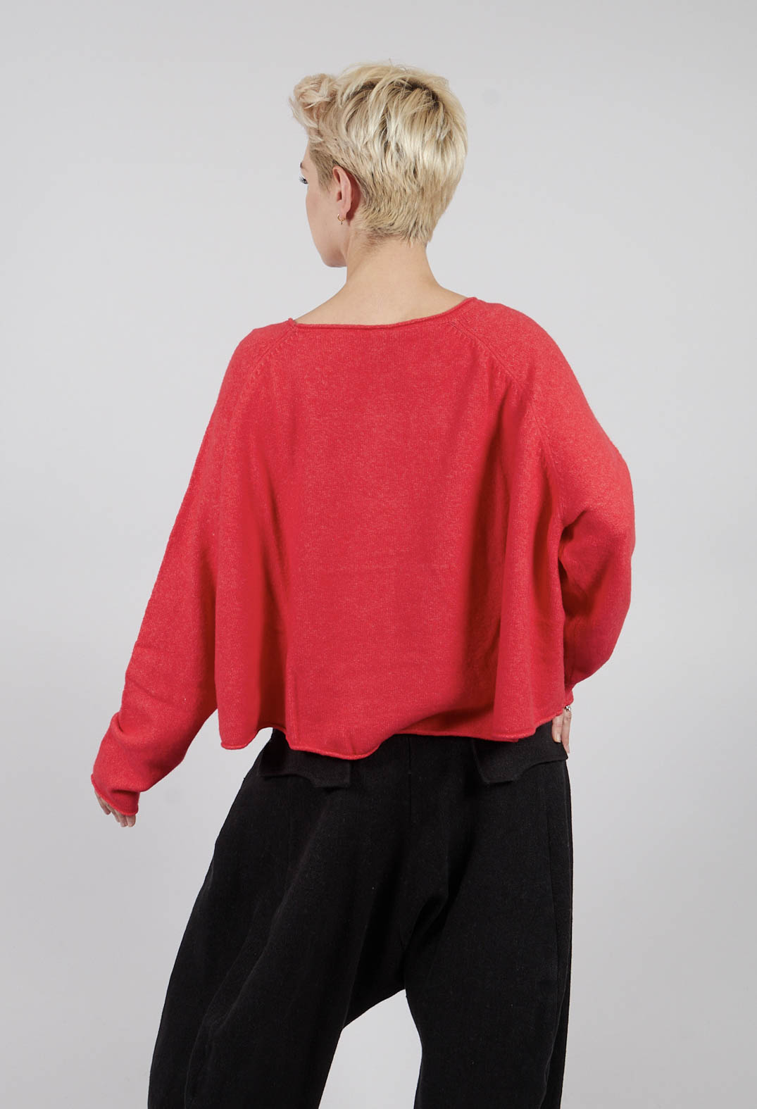 Cropped Pullover with Stitched Motif in Rose - 3270702