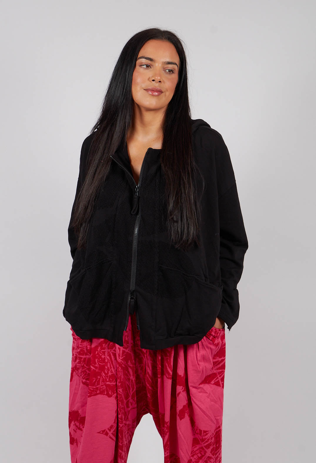 Ovrersized Hooded Jacket in Black with Blackflock - 3291111