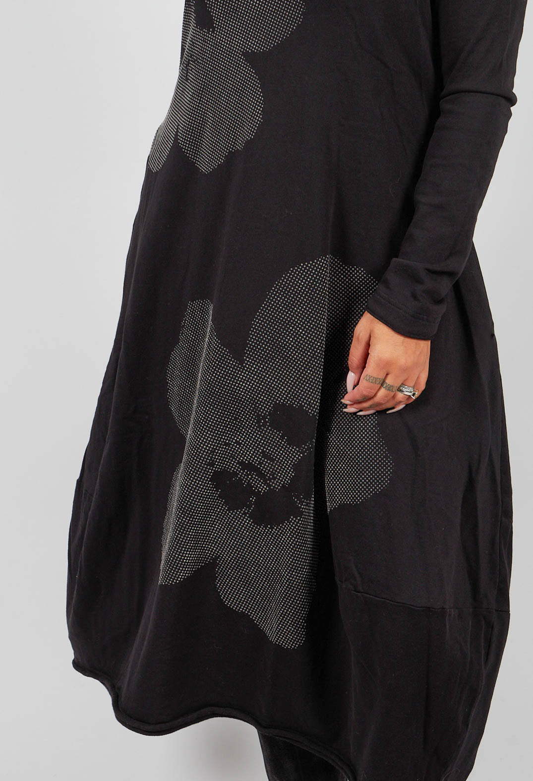 Tulip Hem Jersey Dress in Black with Greyflock - 3290917